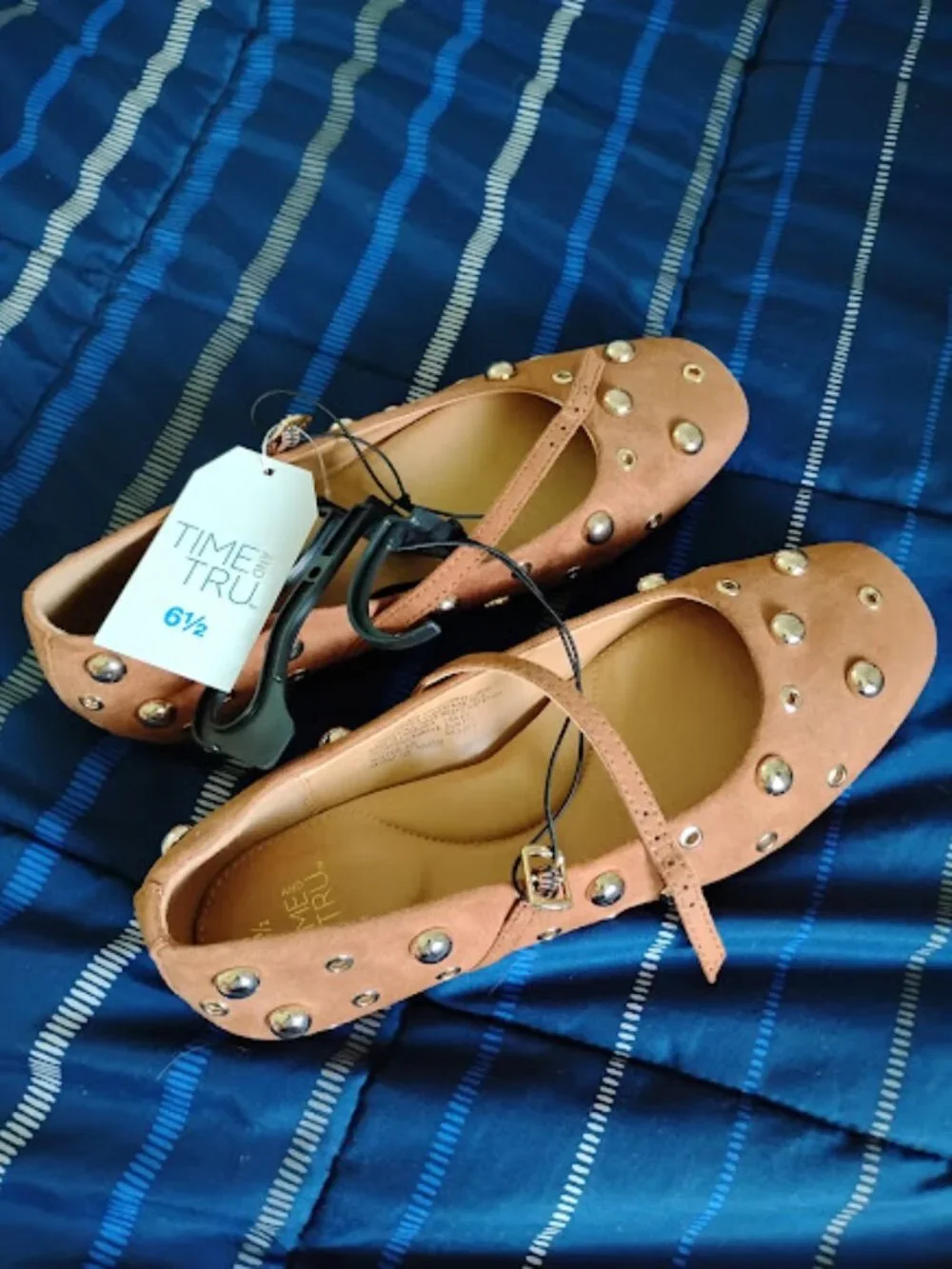Time and Tru gold studded brown Mary Jane flats NWT Size 6.5M